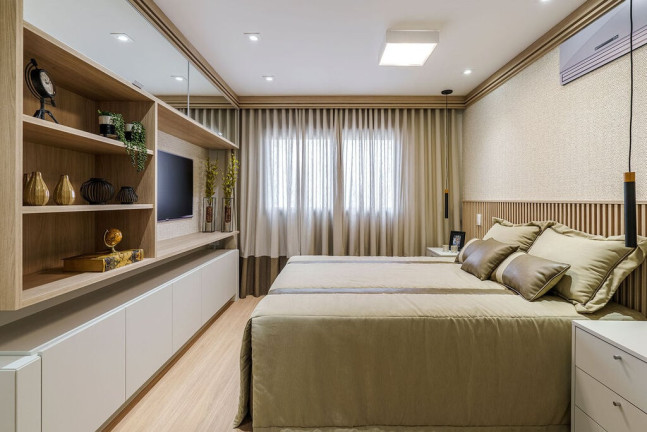 Imagem Imóvel com 3 Quartos à Venda,  em Ahú - Curitiba