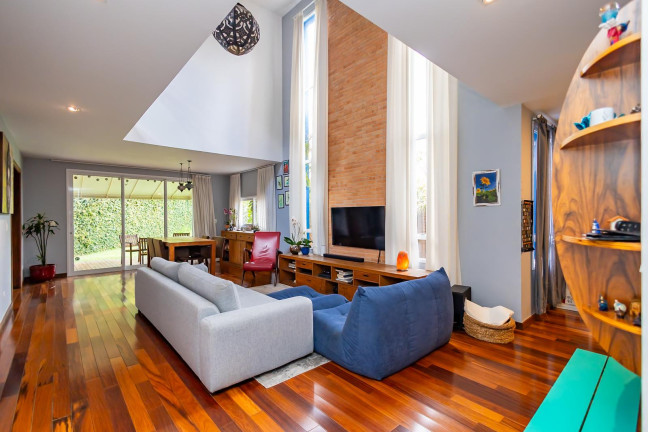 Imagem Casa com 3 Quartos à Venda, 231 m² em Campo Comprido - Curitiba Imagem Casa com 3 Quartos à Venda, 231 m² em Campo Comprido - Curitiba