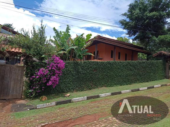 Casa com 3 Quartos à Venda, 1.000 m² em Atibaia