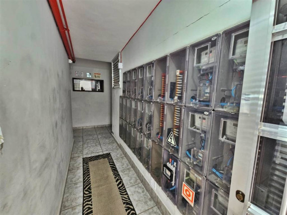 Imagem Kitnet à Venda, 10 m² em Boqueirao - Praia Grande Imagem Kitnet à Venda, 10 m² em Boqueirao - Praia Grande