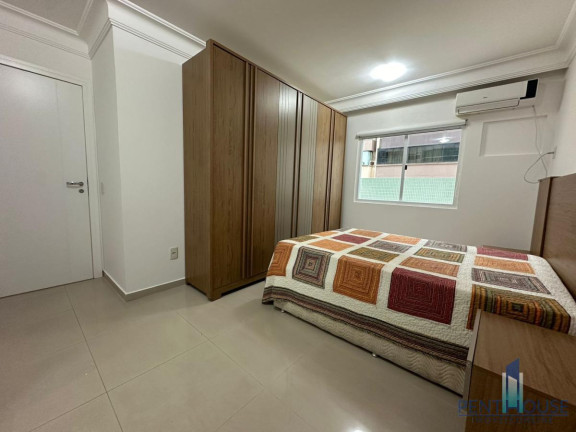 Imagem Apartamento com 2 Quartos à Venda, 130 m² em Centro - Balneário Camboriú