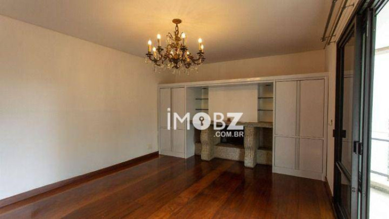 Imagem Imóvel com 4 Quartos à Venda, 300 m² em Santo Amaro - São Paulo