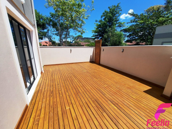 Casa com 3 Quartos à Venda, 142 m² em Campeche - Florianópolis