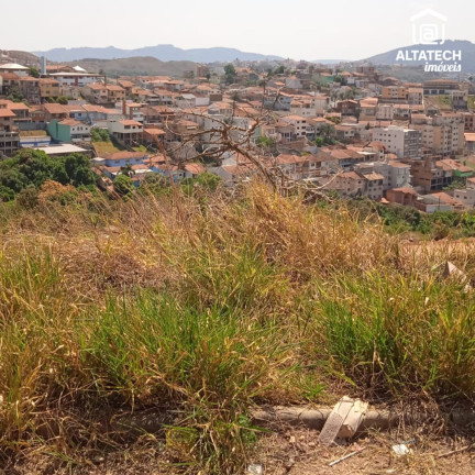 Imagem Imóvel à Venda, 250 m² em Jardim Bandeirantes - Poços De Caldas Imagem Imóvel à Venda, 250 m² em Jardim Bandeirantes - Poços De Caldas