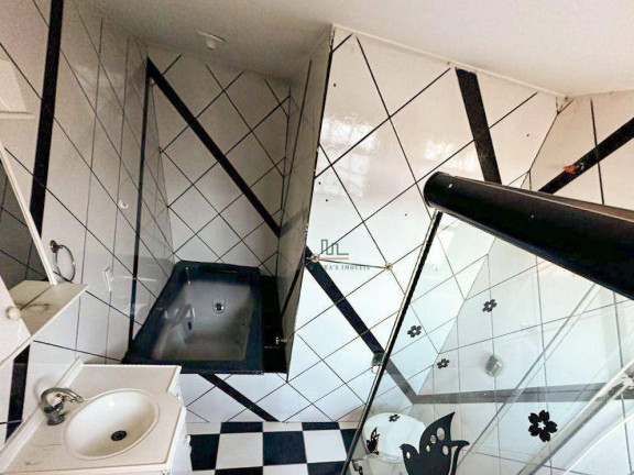 Imagem Casa com 4 Quartos à Venda, 270 m² em Itaipu - Niterói Imagem Casa com 4 Quartos à Venda, 270 m² em Itaipu - Niterói
