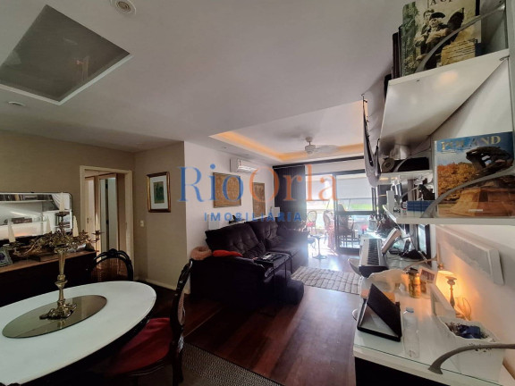 Imagem Apartamento com 3 Quartos à Venda, 129 m² em Barra Da Tijuca - Rio De Janeiro