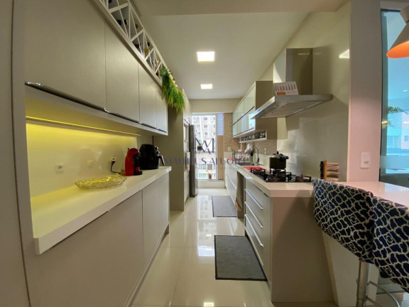 Imagem Apartamento com 3 Quartos à Venda, 135 m² em Meia Praia - Itapema