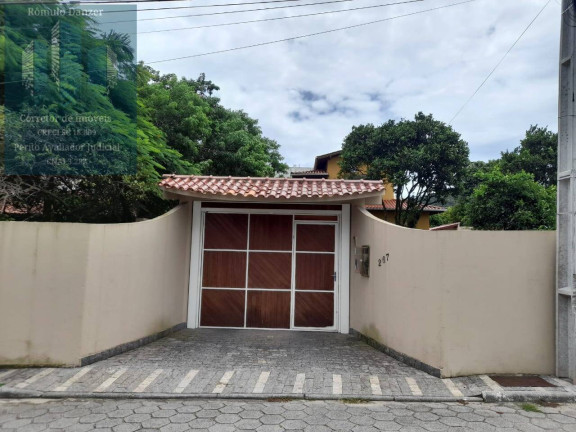 Imagem Casa com 3 Quartos à Venda, 106 m² em São João Do Rio Vermelho - Florianópolis Imagem Casa com 3 Quartos à Venda, 106 m² em São João Do Rio Vermelho - Florianópolis