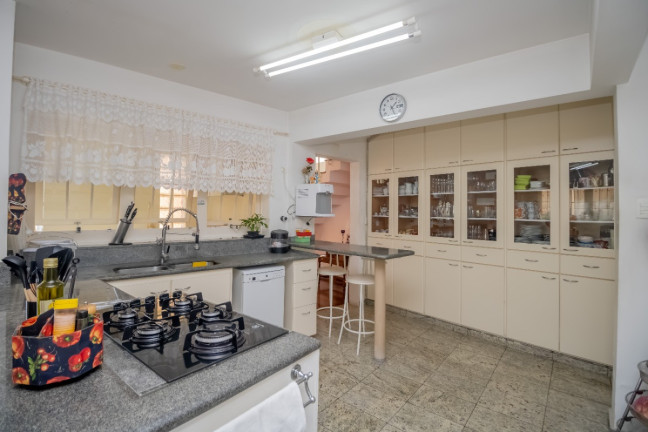 Imagem Sobrado com 3 Quartos à Venda, 256 m² em Vila Ipojuca - São Paulo