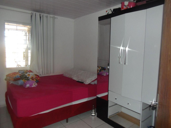 Imagem Casa com 2 Quartos à Venda, 43 m² em Campo De Santana - Curitiba Imagem Casa com 2 Quartos à Venda, 43 m² em Campo De Santana - Curitiba