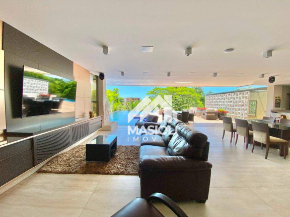 Imagem Casa com 5 Quartos à Venda, 897 m² em Interlagos - Vila Velha Imagem Casa com 5 Quartos à Venda, 897 m² em Interlagos - Vila Velha