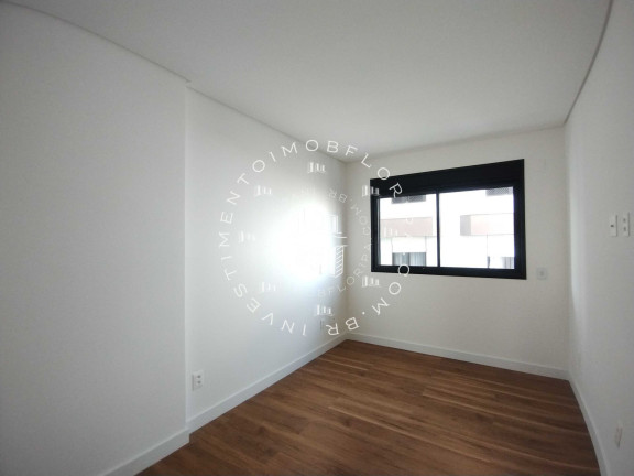 Imagem Apartamento com 3 Quartos à Venda, 107 m² em Centro - Florianópolis Imagem Apartamento com 3 Quartos à Venda, 107 m² em Centro - Florianópolis
