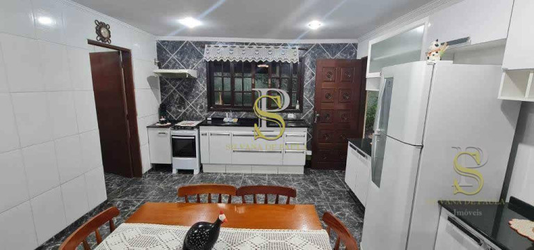 Imagem Chácara com 5 Quartos à Venda, 650 m² em Rio Acima - Mairiporã Imagem Chácara com 5 Quartos à Venda, 650 m² em Rio Acima - Mairiporã