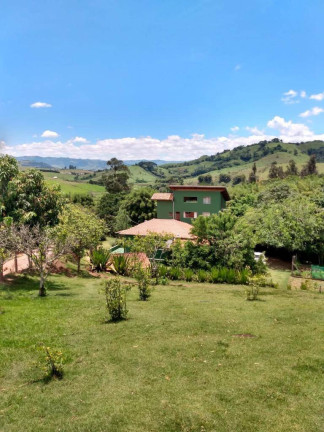 Imagem Chácara com 7 Quartos à Venda, em Córrego Do Bom Jesus Imagem Chácara com 7 Quartos à Venda, em Córrego Do Bom Jesus