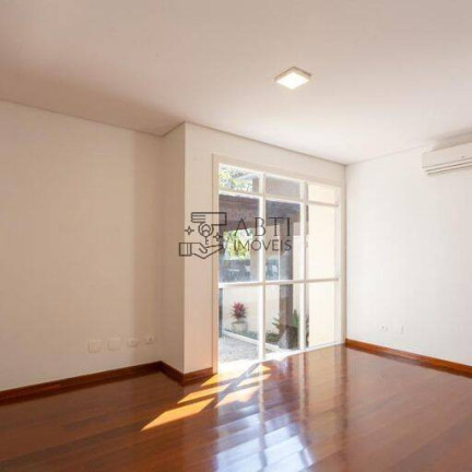 Imagem Casa com 4 Quartos à Venda, 120 m² em Retiro Morumbi - São Paulo Imagem Casa com 4 Quartos à Venda, 120 m² em Retiro Morumbi - São Paulo