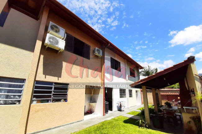 Imagem Casa com 2 Quartos à Venda, 110 m² em Martim De Sá - Caraguatatuba Imagem Casa com 2 Quartos à Venda, 110 m² em Martim De Sá - Caraguatatuba