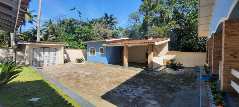 Imagem Casa com 4 Quartos à Venda, 230 m² em Tabatinga - Ubatuba