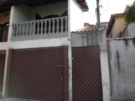 Imagem Casa com 2 Quartos à Venda, 150 m² em Vila Aprazivel - Jacareí Imagem Casa com 2 Quartos à Venda, 150 m² em Vila Aprazivel - Jacareí