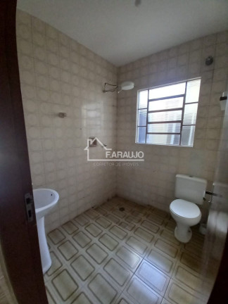 Imagem Casa com 2 Quartos à Venda, 175 m² em Vila Lucy - Sorocaba Imagem Casa com 2 Quartos à Venda, 175 m² em Vila Lucy - Sorocaba