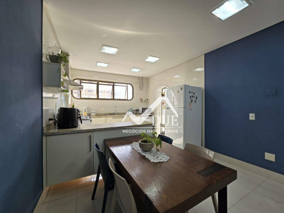 Imagem Apartamento com 3 Quartos à Venda, 153 m² em Gonzaga - Santos
