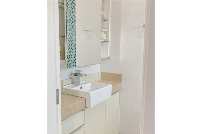 Imagem Casa com 4 Quartos à Venda, 284 m² em Centro - Balneário Camboriú Imagem Casa com 4 Quartos à Venda, 284 m² em Centro - Balneário Camboriú