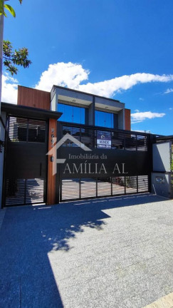 Imagem Casa com 3 Quartos à Venda, 123 m² em Aventureiro - Joinville