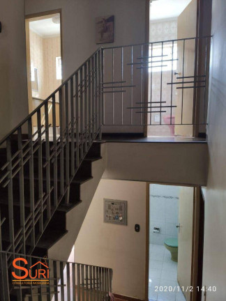 Imagem Sobrado com 4 Quartos à Venda, 243 m² em Vila Bastos - Santo André Imagem Sobrado com 4 Quartos à Venda, 243 m² em Vila Bastos - Santo André