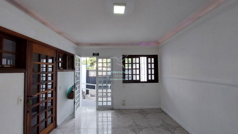 Imagem Casa com 3 Quartos à Venda, 203 m² em Santo Amaro - São Paulo Imagem Casa com 3 Quartos à Venda, 203 m² em Santo Amaro - São Paulo