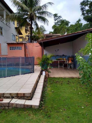 Imagem Casa com 5 Quartos à Venda, 260 m² em Sape - Niterói