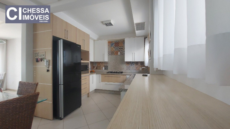 Imagem Sobrado com 3 Quartos à Venda, 527 m² em Cabeçudas - Itajaí Imagem Sobrado com 3 Quartos à Venda, 527 m² em Cabeçudas - Itajaí