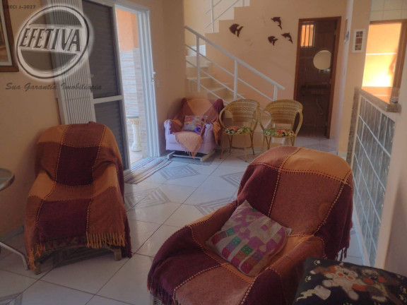 Imagem Casa com 3 Quartos à Venda, 334 m² em Jardim Estoril - Guaratuba Imagem Casa com 3 Quartos à Venda, 334 m² em Jardim Estoril - Guaratuba