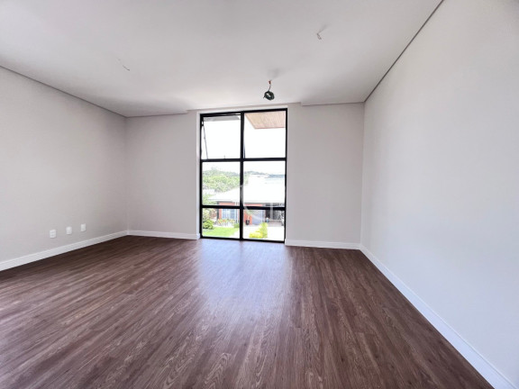 Imagem Casa com 4 Quartos à Venda, 1 m² em Pirabeiraba (pirabeiraba) - Joinville Imagem Casa com 4 Quartos à Venda, 1 m² em Pirabeiraba (pirabeiraba) - Joinville