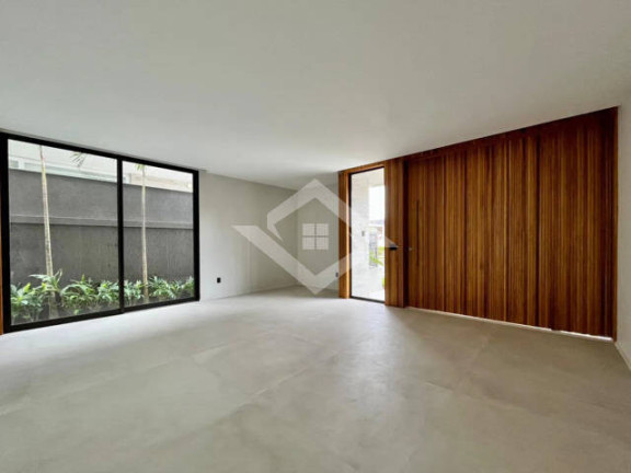 Imagem Casa com 5 Quartos à Venda, 850 m² em Barra Da Tijuca - Rio De Janeiro Imagem Casa com 5 Quartos à Venda, 850 m² em Barra Da Tijuca - Rio De Janeiro