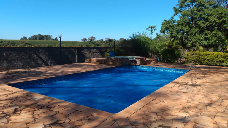 Imagem Imóvel com 3 Quartos à Venda, 2.900 m² em Centro - Franca Imagem Imóvel com 3 Quartos à Venda, 2.900 m² em Centro - Franca