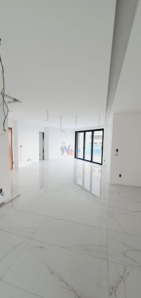 Imagem Apartamento com 5 Quartos à Venda, 300 m² em Adrianópolis - Manaus