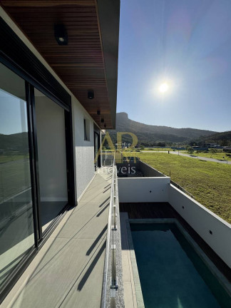 Imagem Casa com 3 Quartos à Venda, 300 m² em Pedra Branca - Palhoça Imagem Casa com 3 Quartos à Venda, 300 m² em Pedra Branca - Palhoça