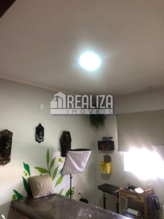 Imagem Casa com 3 Quartos à Venda, 198 m² em Boa Vista - Uberaba Imagem Casa com 3 Quartos à Venda, 198 m² em Boa Vista - Uberaba
