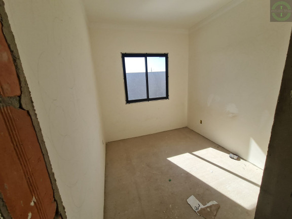 Imagem Casa com 3 Quartos à Venda, 91 m² em Uvaranas - Ponta Grossa Imagem Casa com 3 Quartos à Venda, 91 m² em Uvaranas - Ponta Grossa