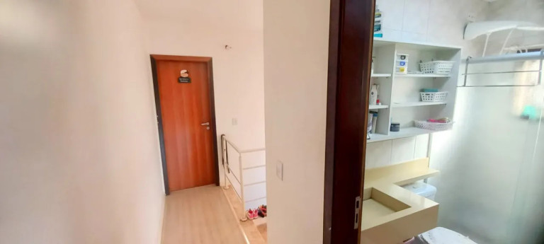 Imagem Casa com 2 Quartos à Venda, 229 m² em Jardim Rio Das Pedras - Cotia Imagem Casa com 2 Quartos à Venda, 229 m² em Jardim Rio Das Pedras - Cotia
