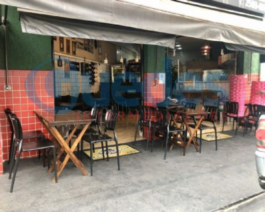 Sala Comercial à Venda, 250 m² em Vila Gumercindo - São Paulo