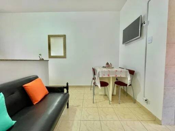 Kitnet com 1 Quarto à Venda, 26 m² em Boqueirão - Praia Grande