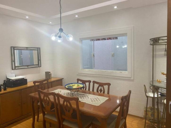 Imagem Casa com 3 Quartos à Venda, 250 m² em Parque São Cristóvão - Taubaté