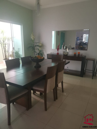 Imagem Casa com 3 Quartos à Venda, 250 m² em Jardim Macarenko - Sumaré