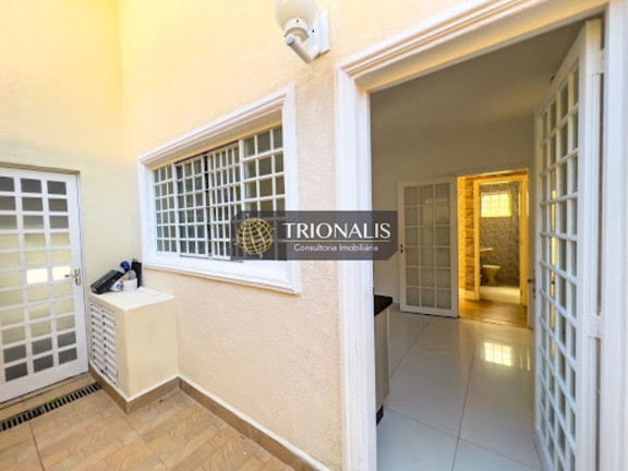 Imagem Casa com 2 Quartos à Venda, 297 m² em Vila Petrópolis - Atibaia Imagem Casa com 2 Quartos à Venda, 297 m² em Vila Petrópolis - Atibaia