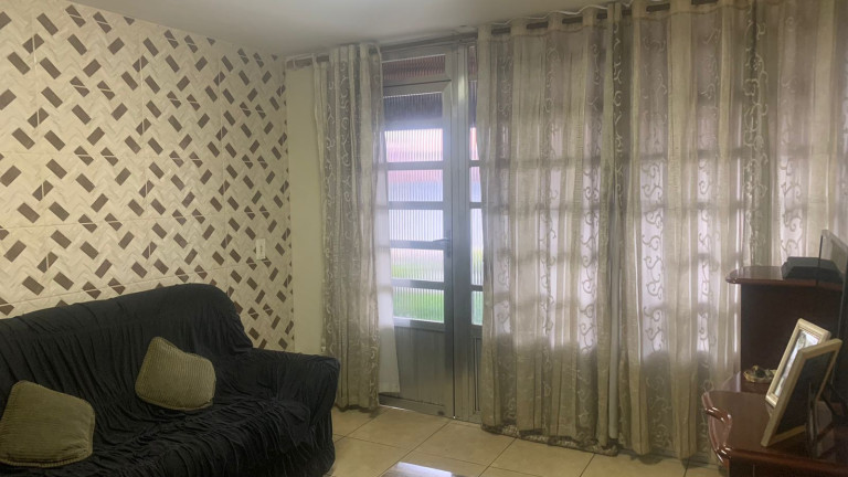 Imagem Casa com 3 Quartos à Venda, 204 m² em Centro - Poá Imagem Casa com 3 Quartos à Venda, 204 m² em Centro - Poá
