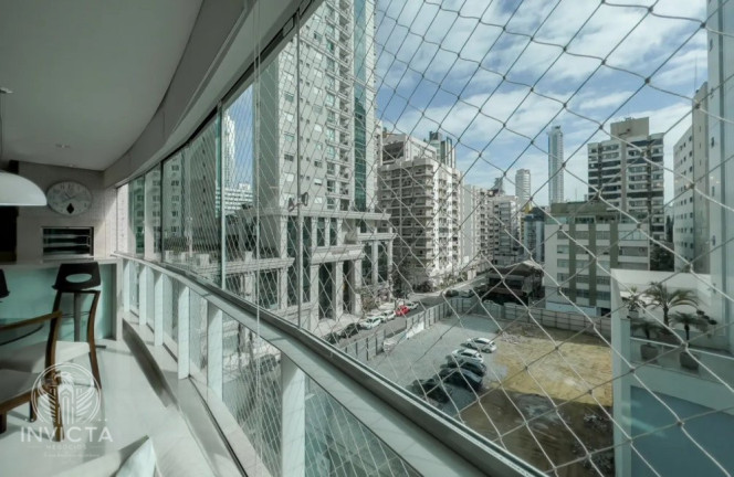 Imagem Apartamento com 3 Quartos à Venda, 151 m² em Centro - Balneário Camboriú Imagem Apartamento com 3 Quartos à Venda, 151 m² em Centro - Balneário Camboriú