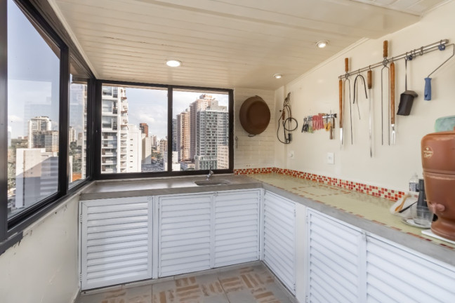 Imagem Cobertura com 3 Quartos à Venda, 190 m² em Jardim Das Acácias - São Paulo