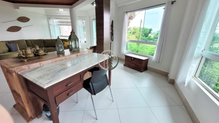Imagem Casa com 3 Quartos à Venda, 247 m² em Enseada - Guarujá