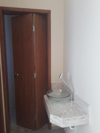 Imagem Casa com 3 Quartos à Venda, 154 m² em Horto Florestal - Sorocaba Imagem Casa com 3 Quartos à Venda, 154 m² em Horto Florestal - Sorocaba