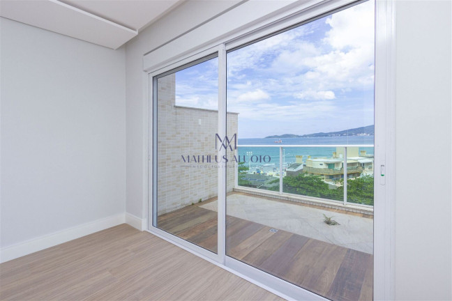 Imagem Apartamento com 3 Quartos à Venda, 190 m² em Bombas - Bombinhas
